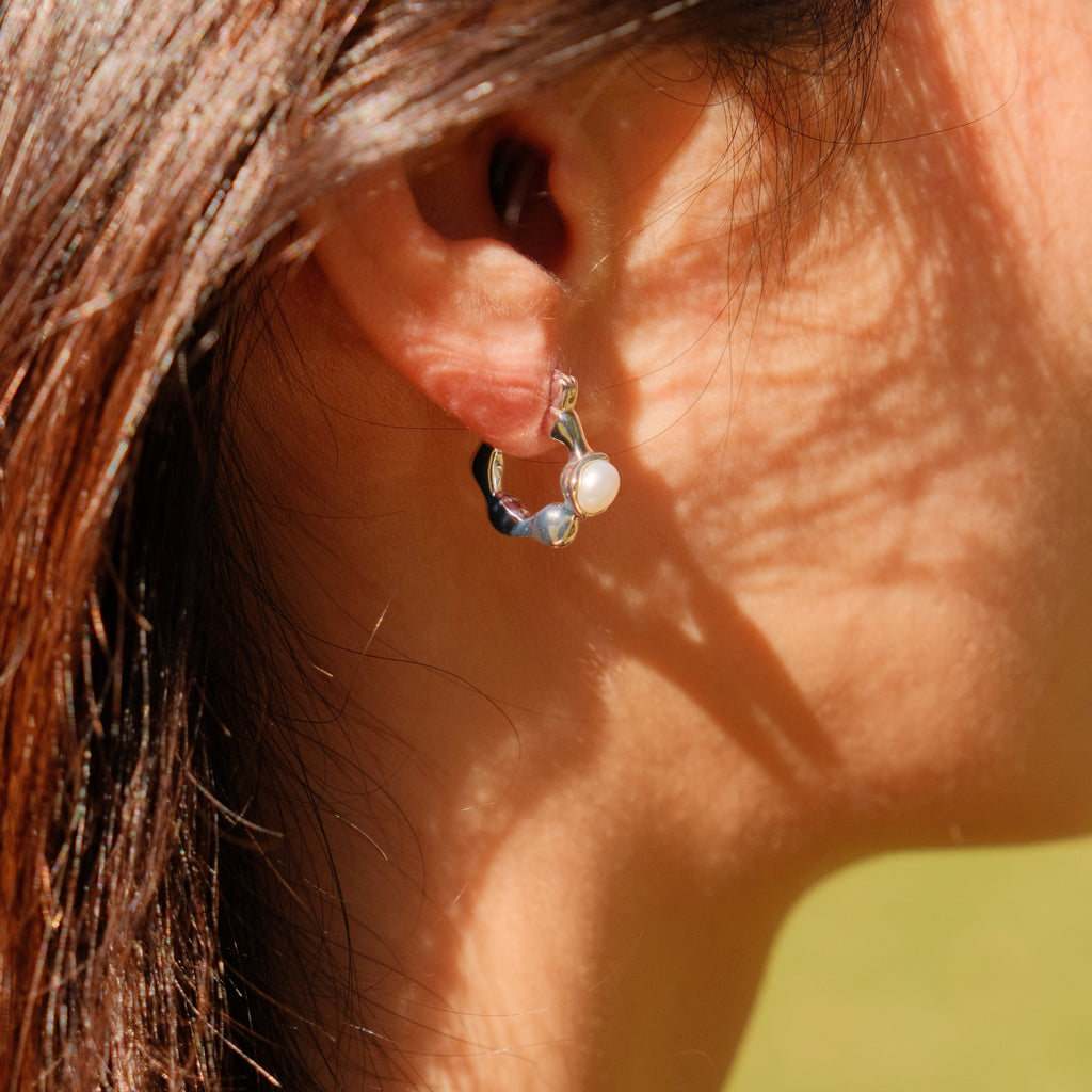 Pearl Meltaway - Sterling Silver & Freshwater Pearl Earrings