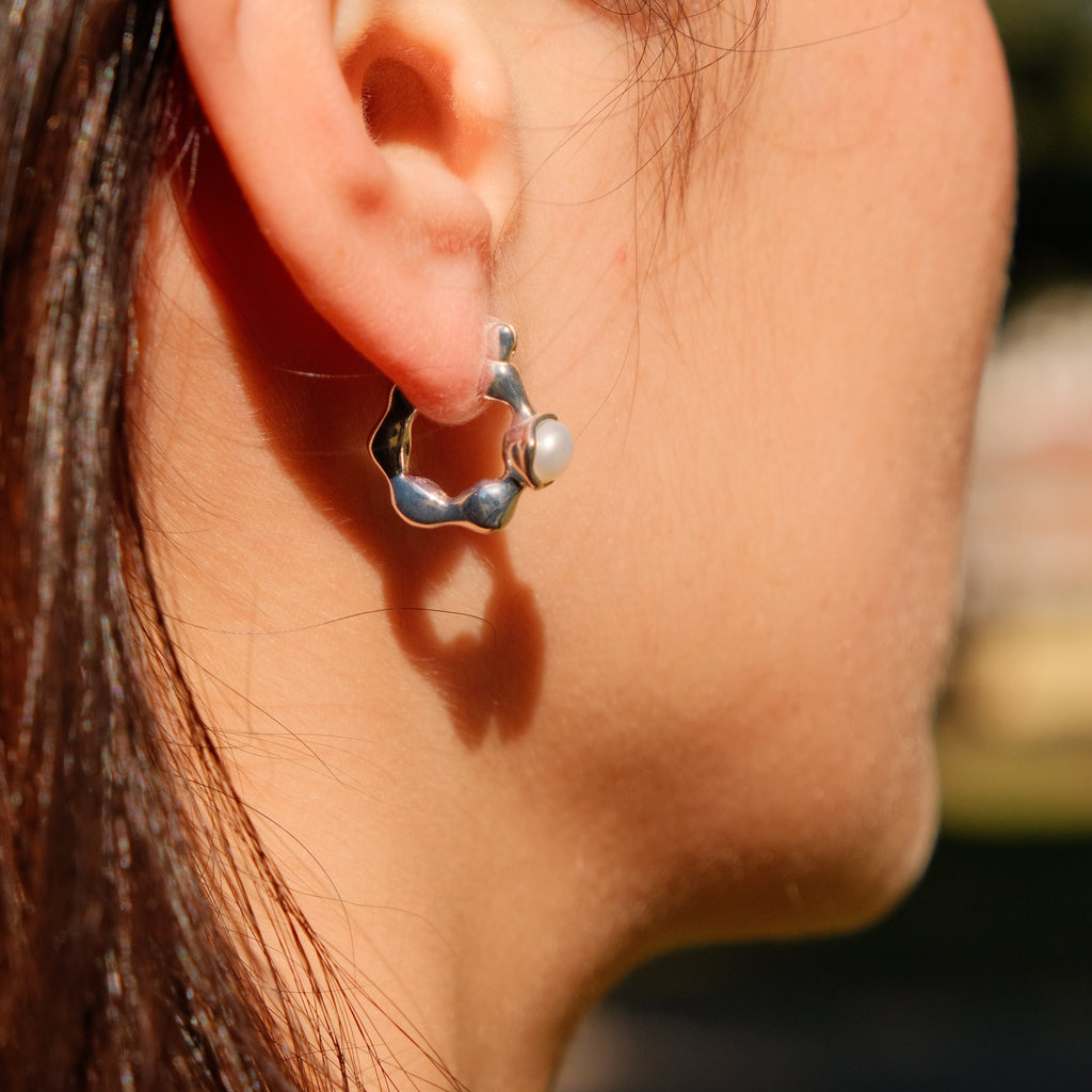 Pearl Meltaway - Sterling Silver & Freshwater Pearl Earrings